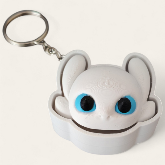 Clicker de desdentado y furia luminosa de Kokoroto, con diseño llamativo, para entrenamiento y juegos caninos.