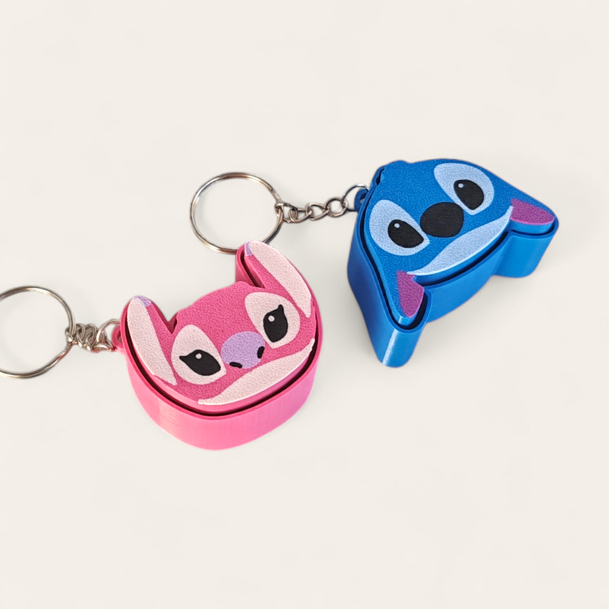 Llavero clicker de Stitch y Angel, vista principal del set antiestrés para fans de Lilo & Stitch - Kokoroto