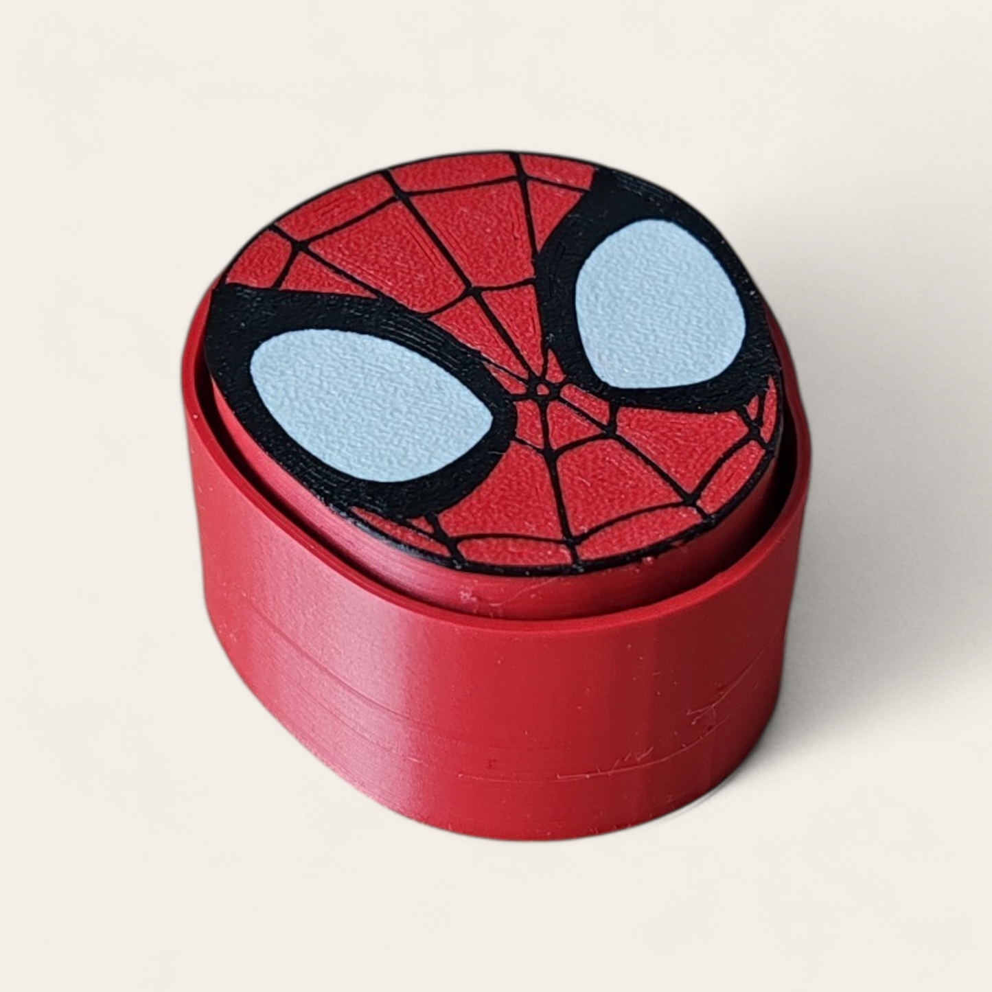 Clickers de Spidey y sus amigos de la marca Kokoroto, con diseño de Ghost Spin, en colores vibrantes y detalles llamativos.