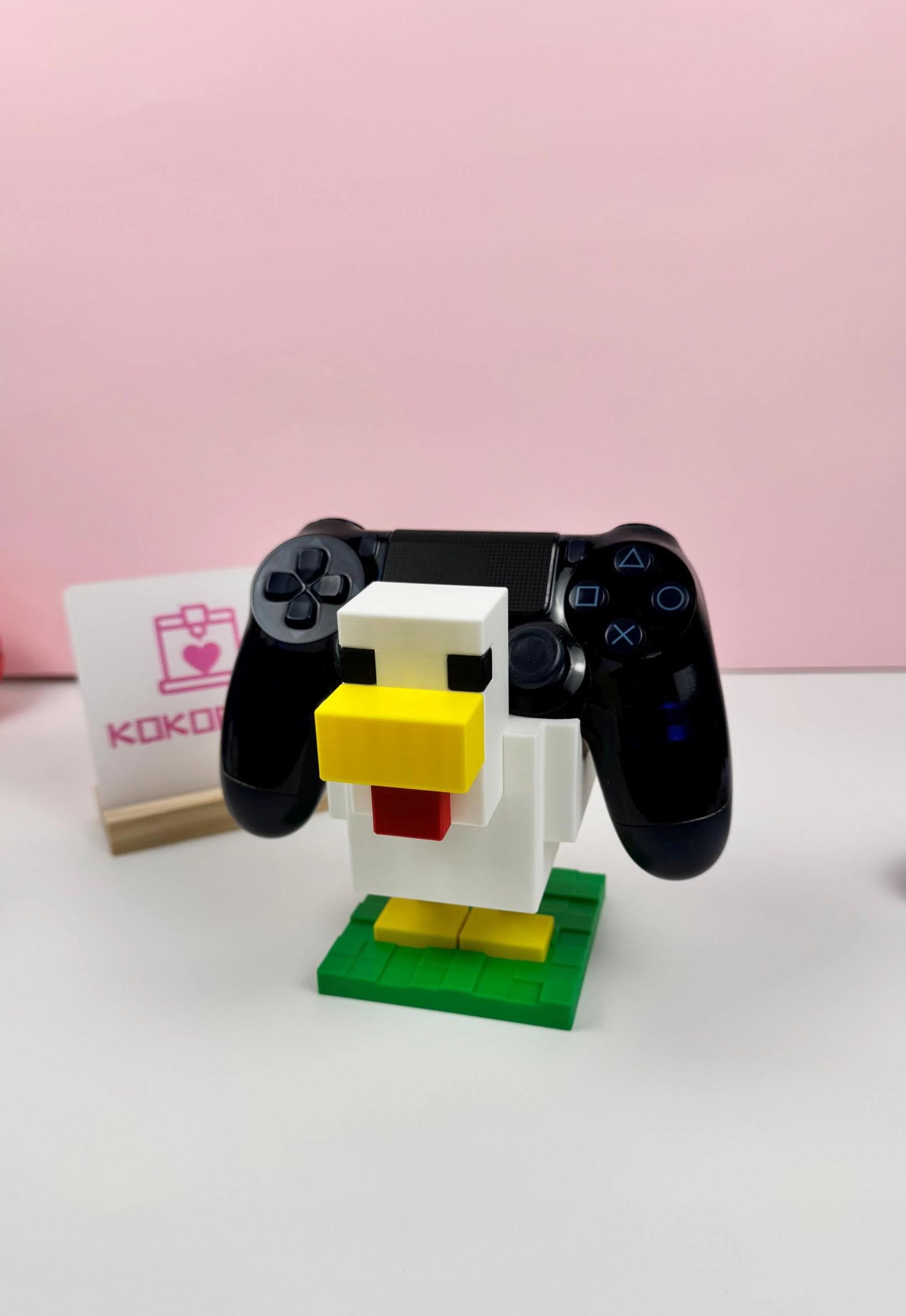Soporte para mandos inspirado en Minecraft